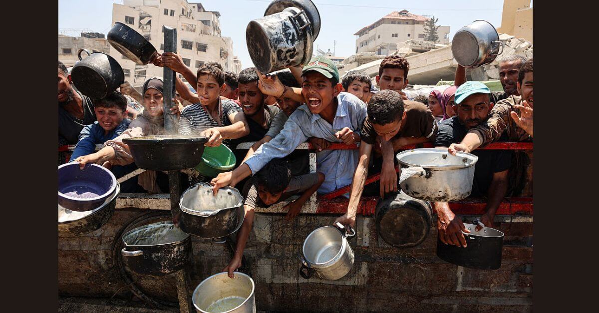 Child in Gaza waiting for medical care